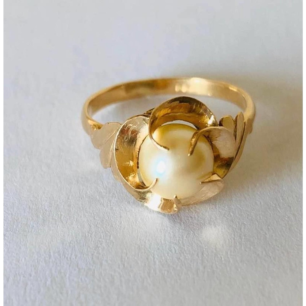 Vintage 18k Yellow Gold Flower Ring with Center Pearl Size 5